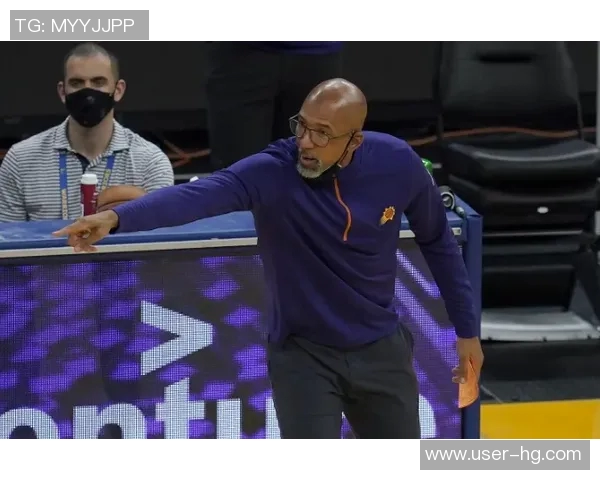 太阳主帅称开局被骑士震惊但球队反击展现出顽强韧性值得赞赏 太阳主帅称开局被骑士震惊但球队反击展现出顽强韧性值得赞赏